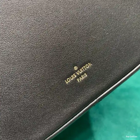 Cheap Vuitton Louis PETITE BOITE CHAPEAU 0611